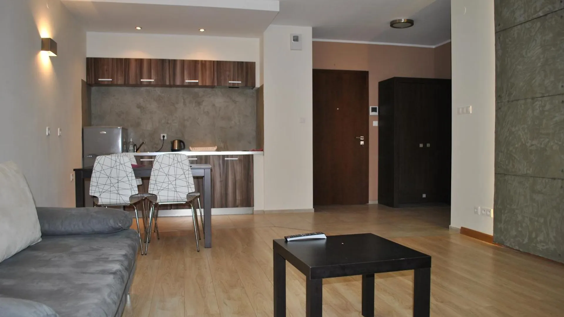 Pirelli Apartament Warszawa